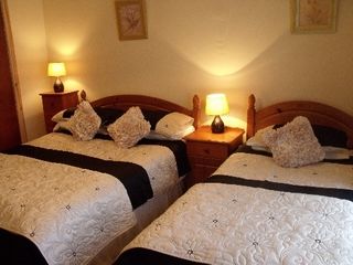 The Ocean Wave Bed & Breakfast Cleggan Экстерьер фото